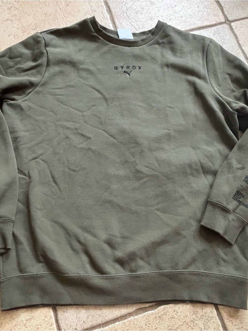 Puma X Hyrox Fitness Men’s Large Olive Green Crewneck Sweatshirt Pullover